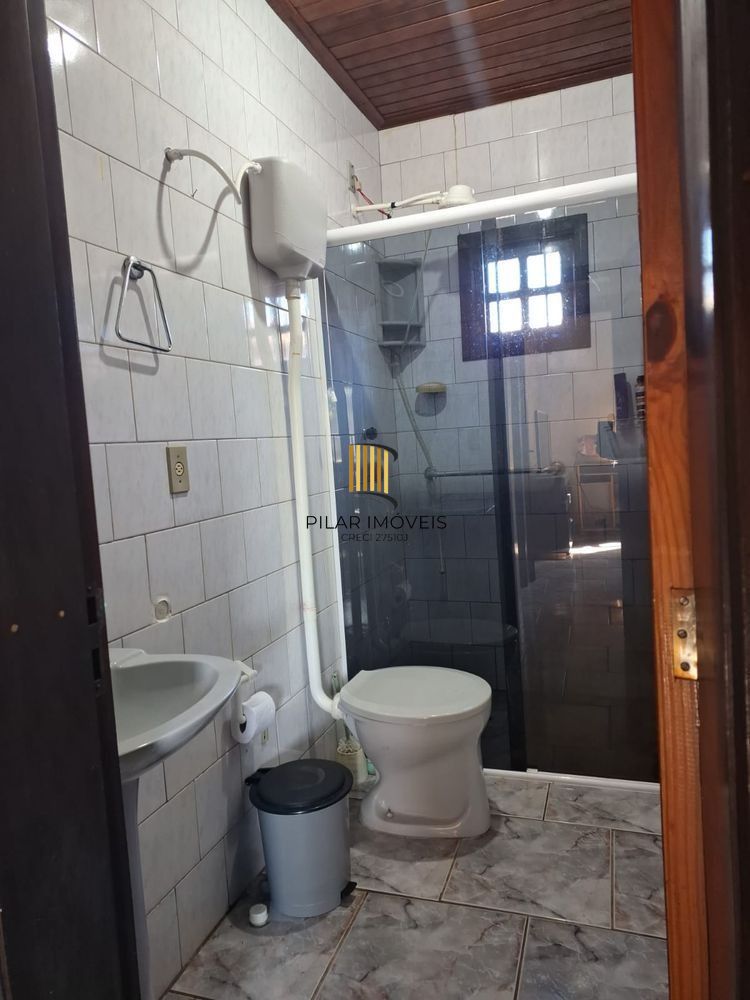 Oportunidade Única em Nova Tramandaí – Casa com 2 Dormitórios + 2 Kitnets nos Fundos!
