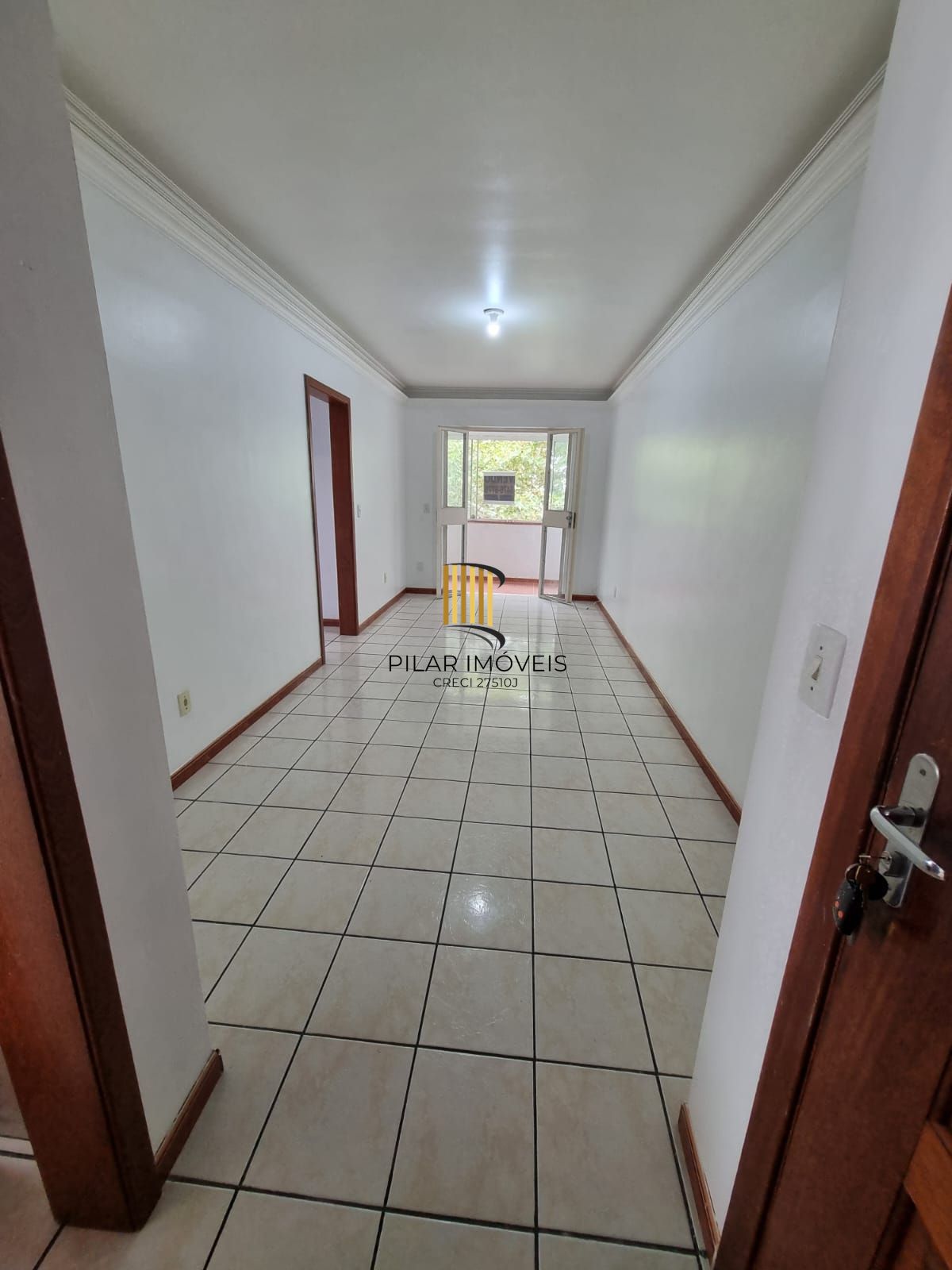 APARTAMENTO 2 DORMITÓRIOS – ÓTIMO ESTADO | LOCALIZAÇÃO PRIVILEGIADA