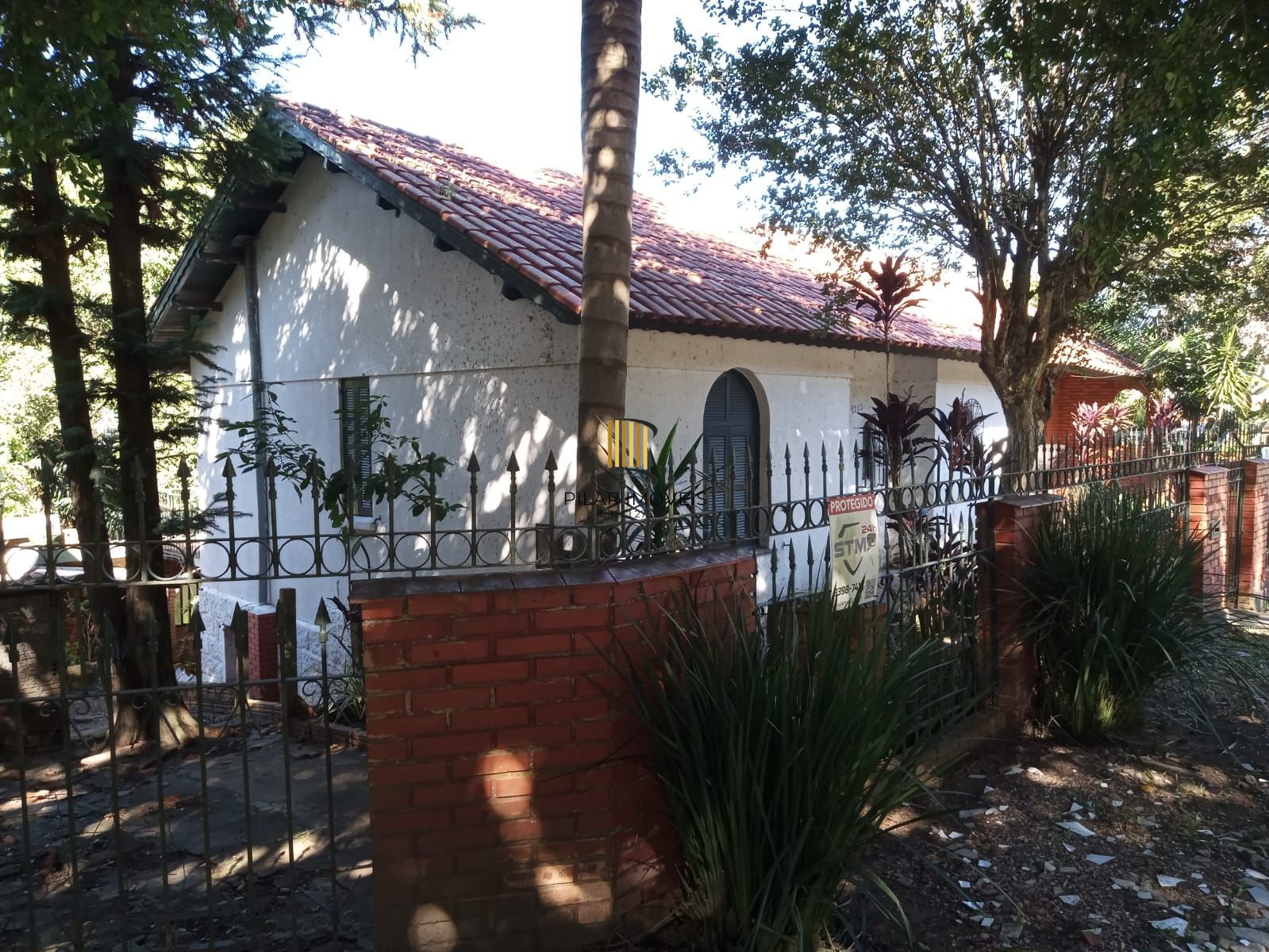 Casa 3 dormitórios no bairro Ipanema