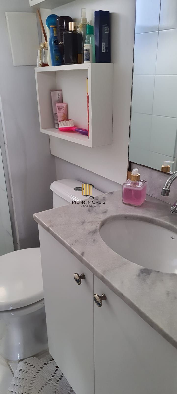 Apartamento com 03 dormitórios (01 suíte), 01 vaga no bairro Morro Santana