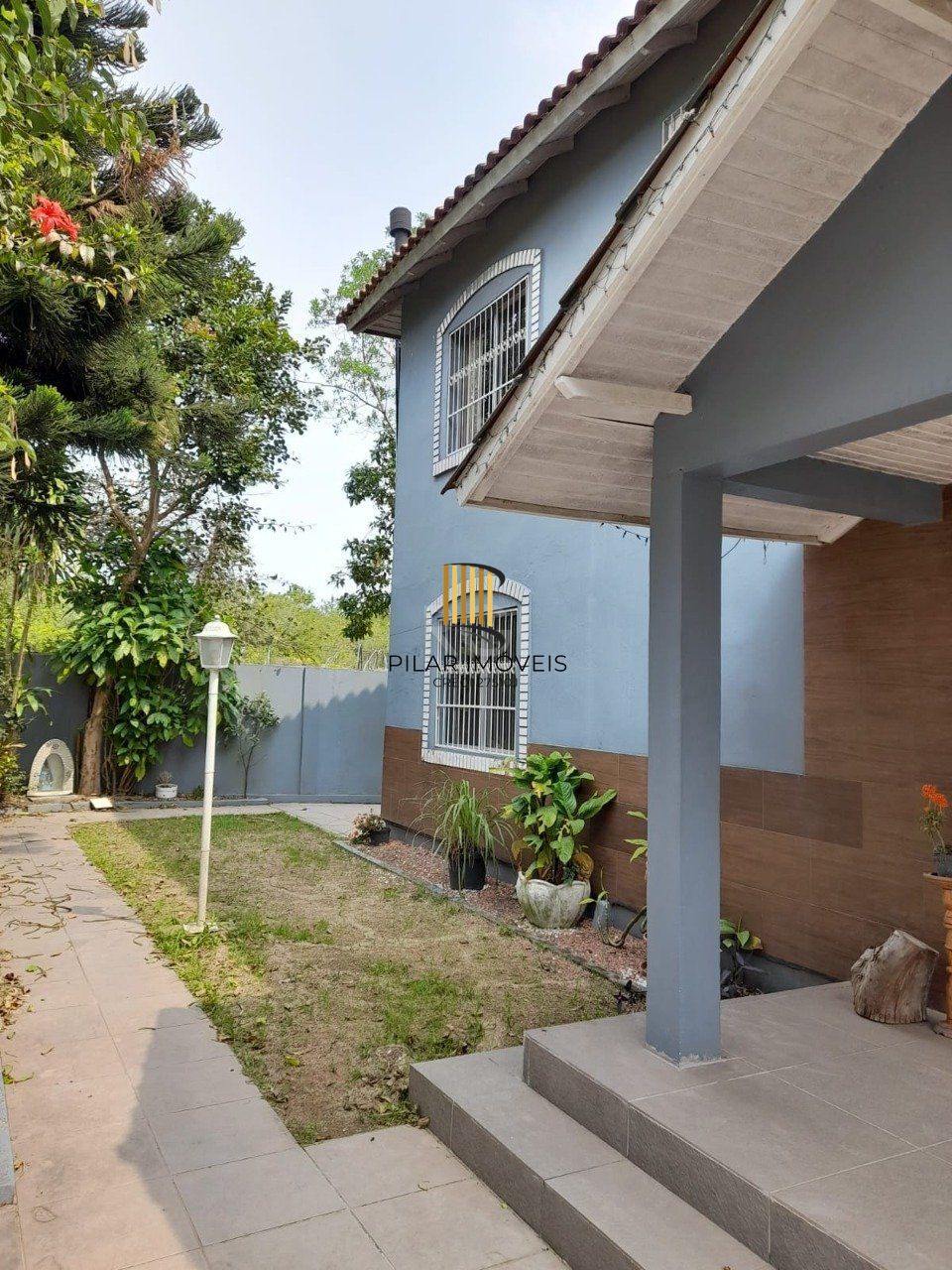 Casa para Venda - 149m², 4 dormitórios, 2 vagas - Campo Novo