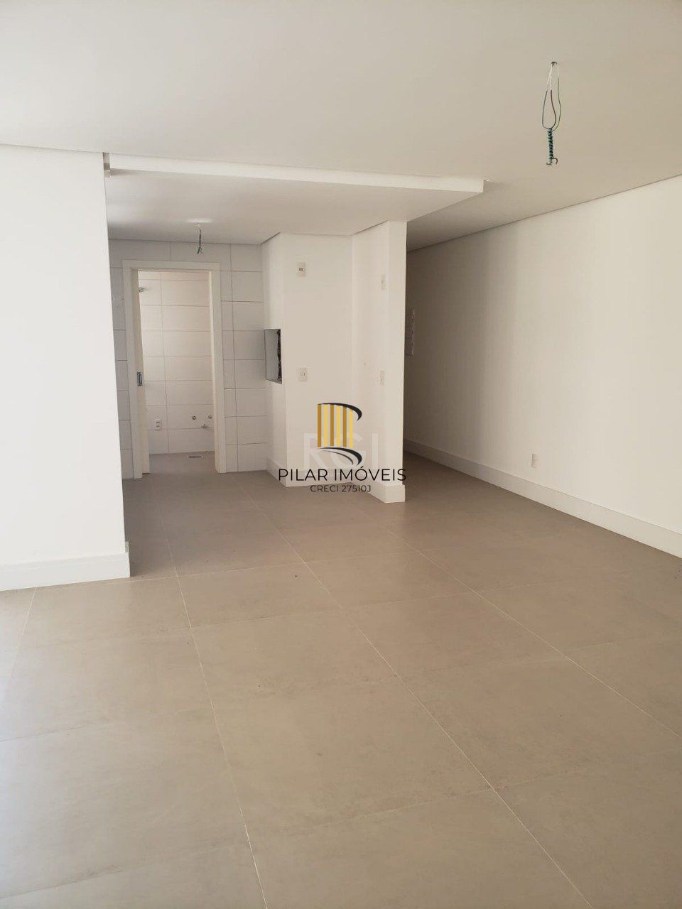 APARTAMENTO, 3 DORMITÓRIOS, 1 SUÍTE, 2 VAGAS DE GARAGEM, PORTO ALEGRE/RS