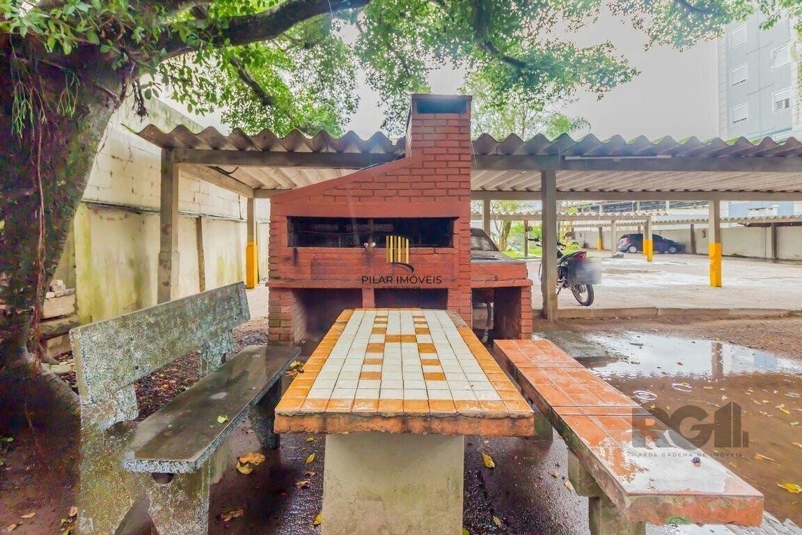 Apartamento MOBILIADO 2 dormitórios Bairro Cristal