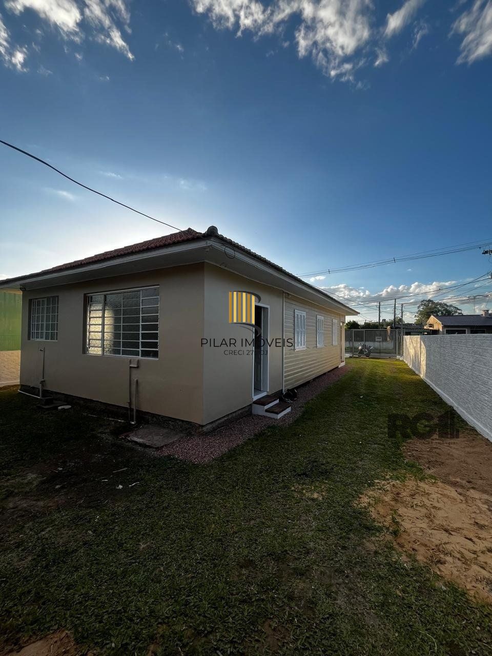 Casa 3 dormitórios no bairro Belém Novo