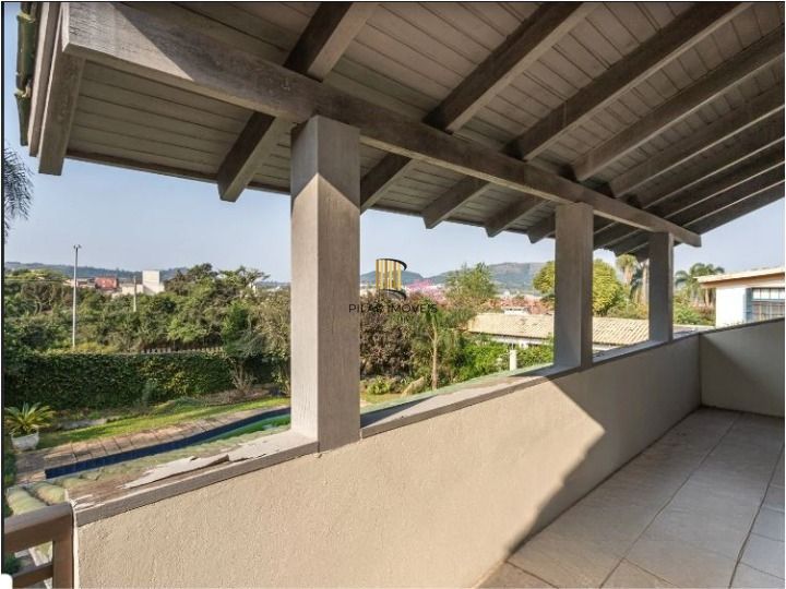 Casa de Condomínio 3 dormitórios no bairro Cavalhada