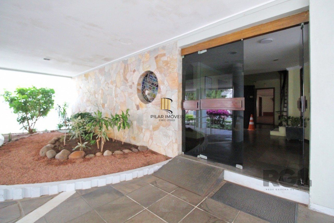 Apartamento a venda composto de dois dormitórios no bairro menino Deus com vaga