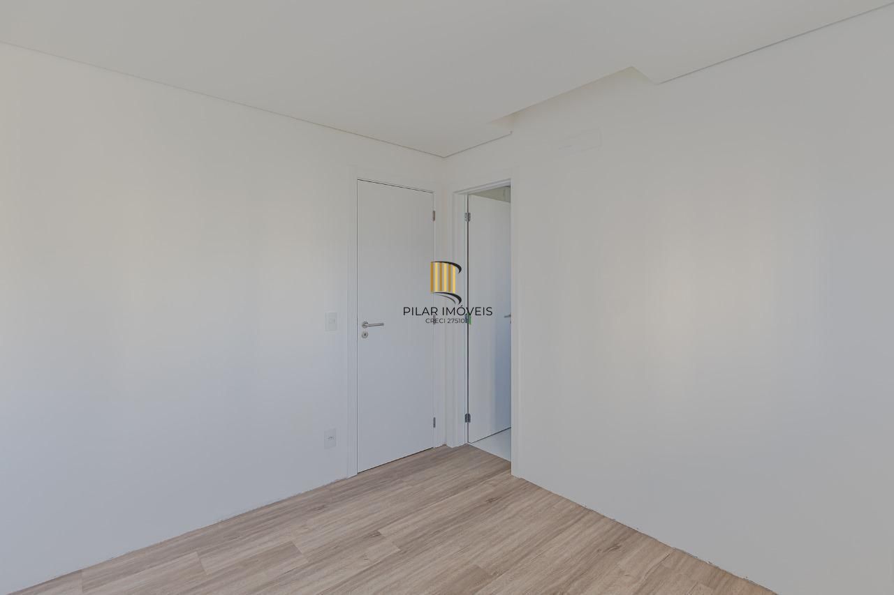 APARTAMENTO, 2 DORMITÓRIOS, 2 SUÍTES, VARANDA, VAGA DE GARAGEM, BAIRRO MENINO DEUS, PORTO ALEGRE/RS