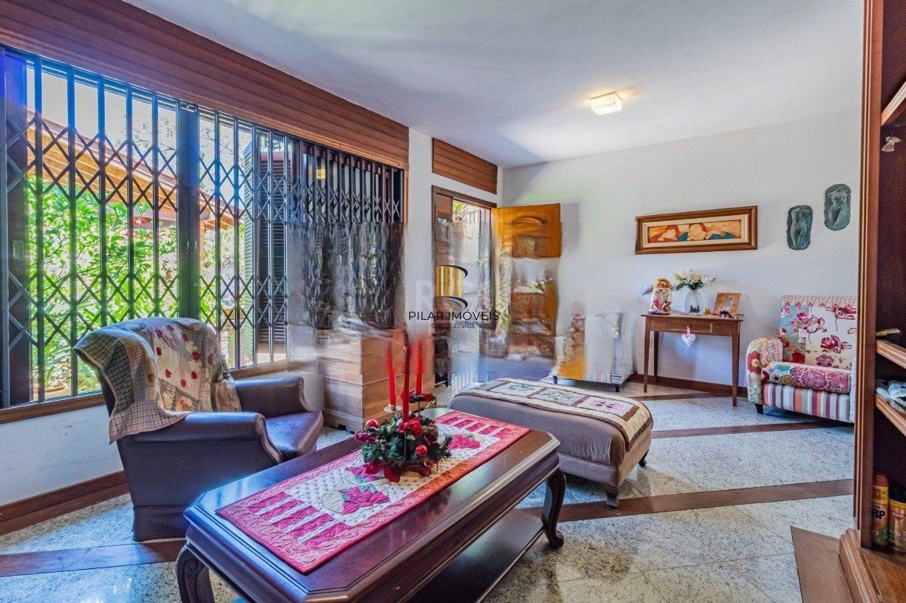 CASA, 4 DORMITÓRIOS, 3 SUÍTES, 2 VAGAS DE GARAGEM, BAIRRO IPANEMA, PORTO ALEGRE/RS