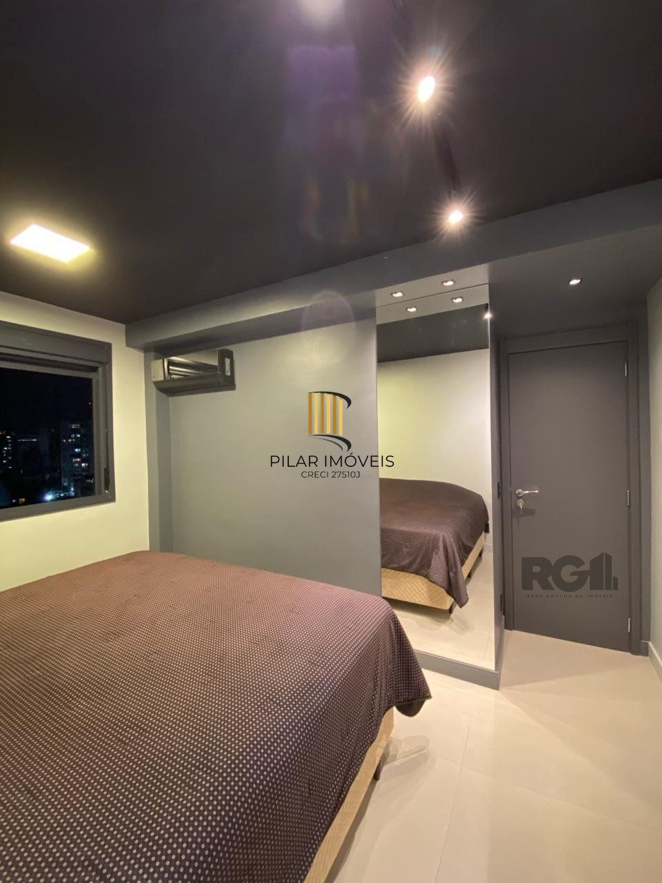 Apartamento 2 dormitórios no bairro Azenha