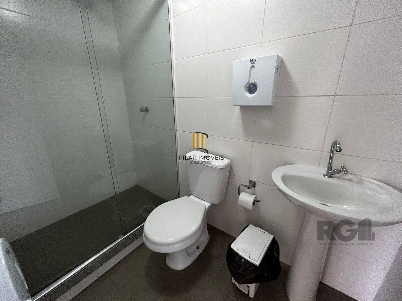 Apartamento com 3 suíte, churrasqueira, vaga de garagem, no bairro Menino Deus, Porto Alegre/RS