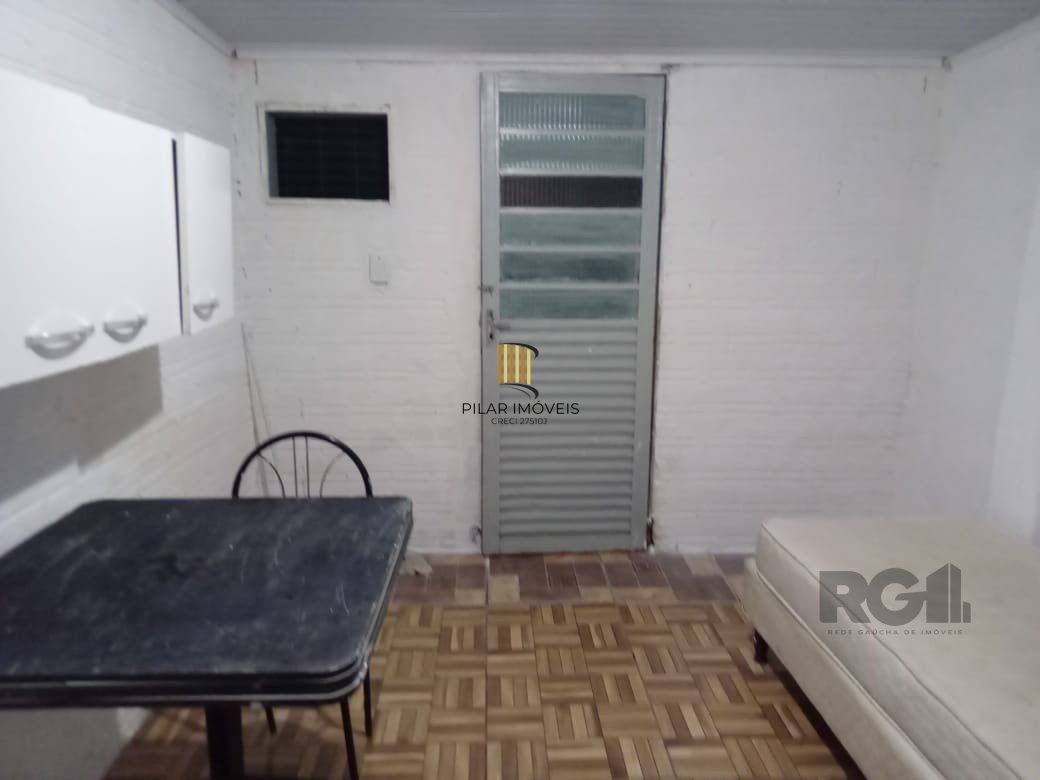 Terreno de 100m² com casa, no bairro Aberta dos Morros, Porto Alegre/RS