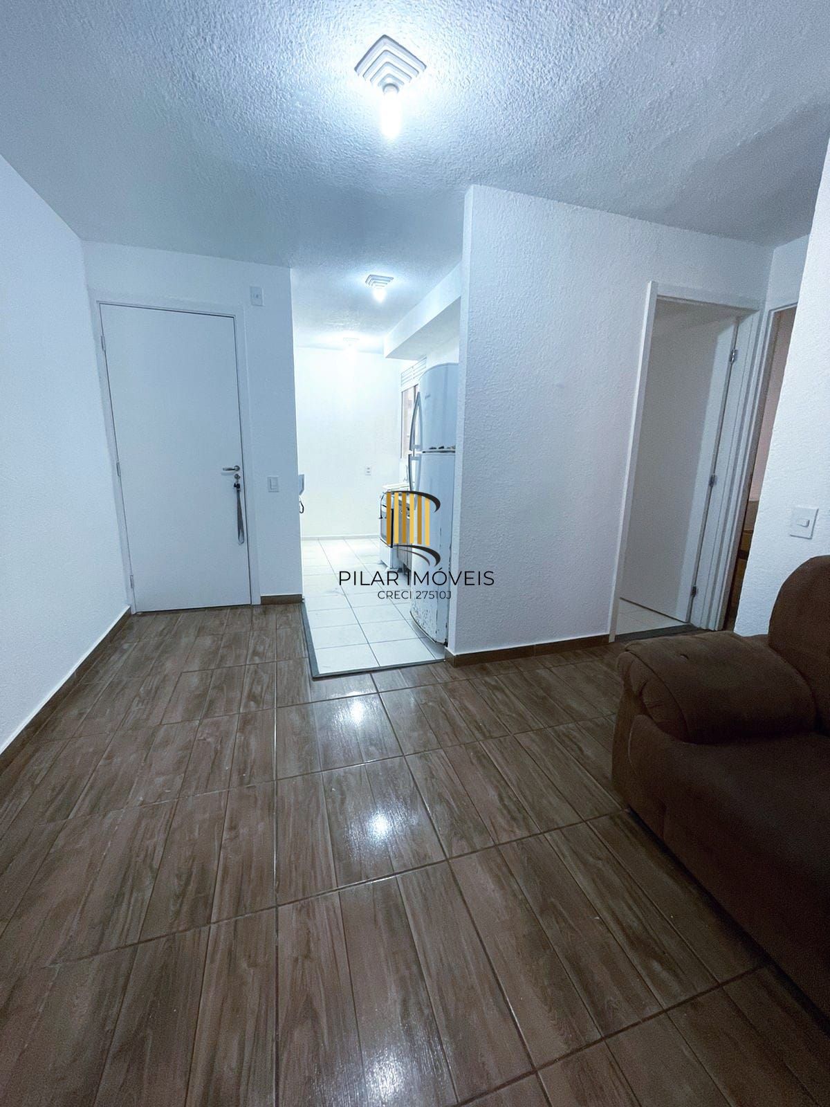 Apartamento com 02 quartos e 01 vaga no Bairro Sarandi