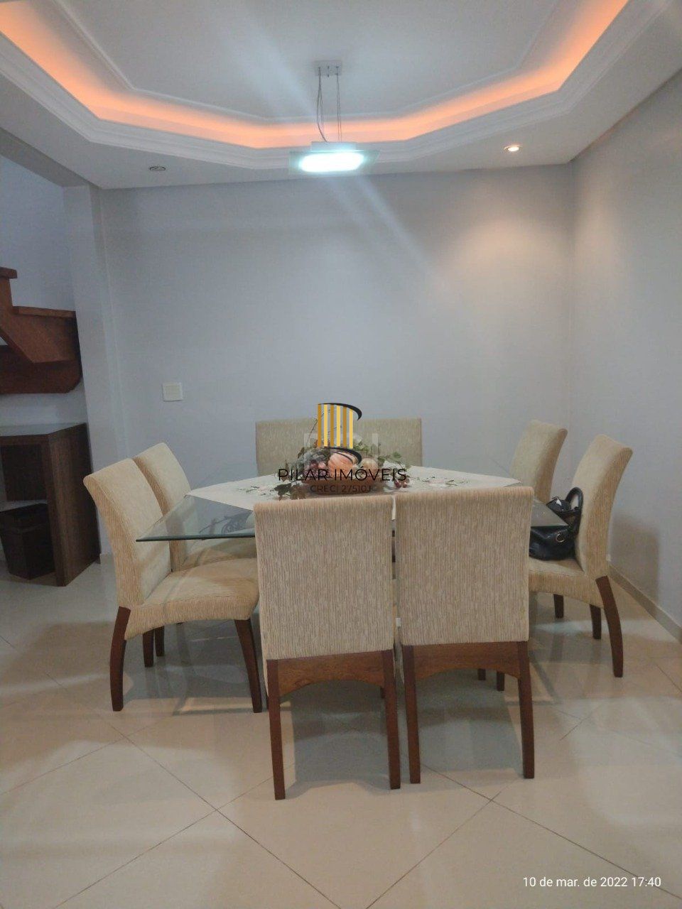 Casa 210m², 3 dormitórios, sendo 1 suites, 2 vagas - Mario Quintana, Porto Alegre/RS