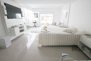 Casa 3 dormitórios no bairro Três Figueiras