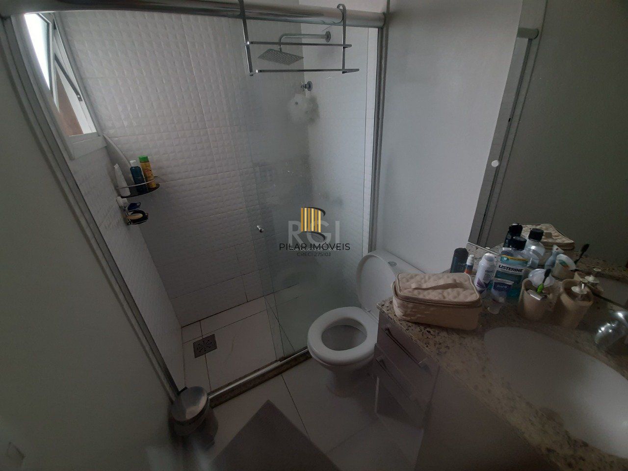 Casa com 2 quartos, 2 suítes, varanda, 1 vaga de garagem, no bairro Aberta dos Morros, Porto Alegre/RS