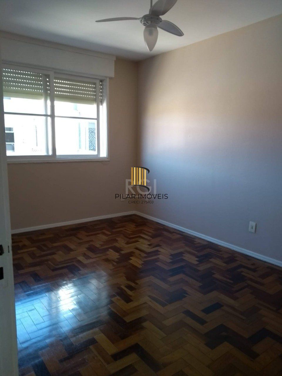 Apartamento para Venda - 69.84m², 3 dormitórios, Camaquã, Porto Alegre
