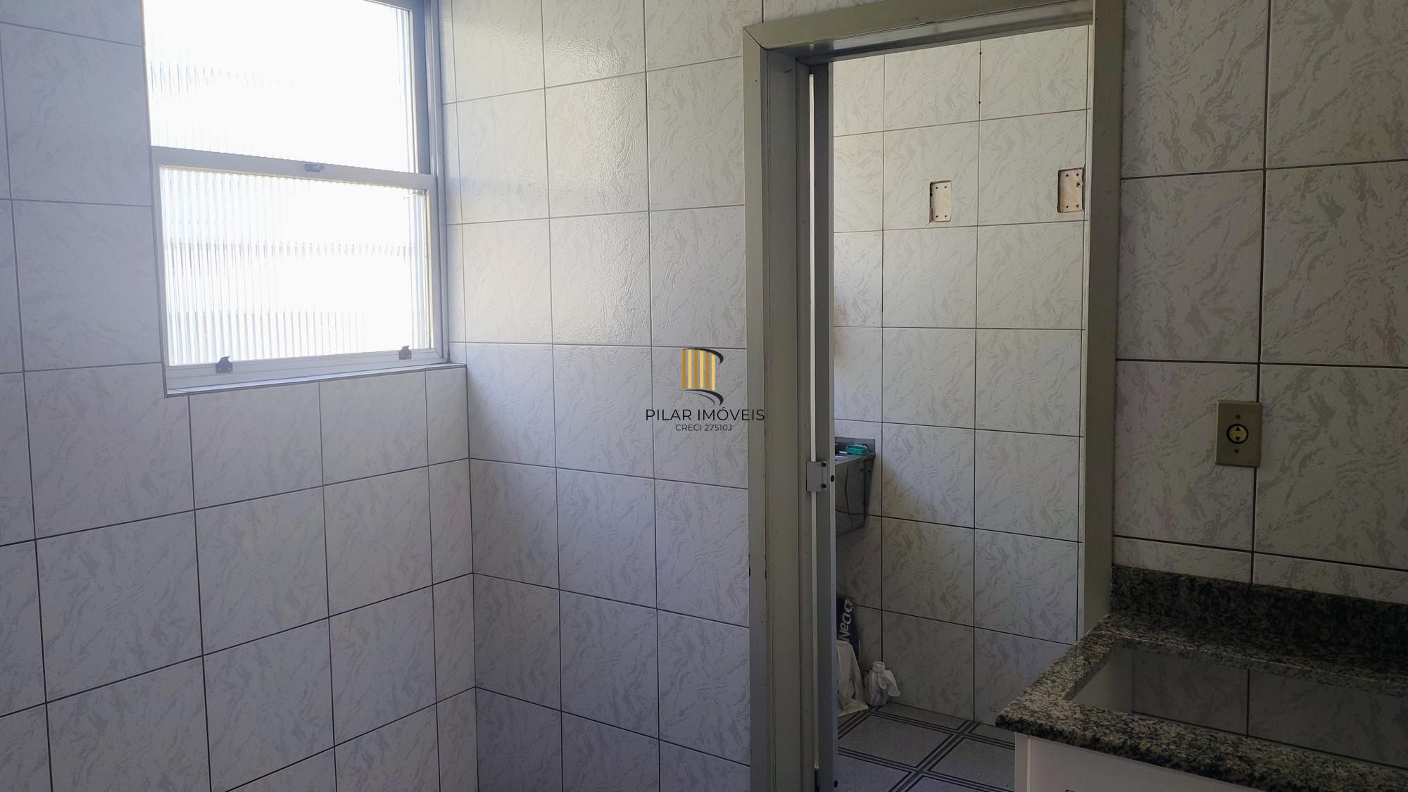 Apartamento 2 dormitórios, vaga rotativa, bairro Camaquã, Porto Alegre/RS