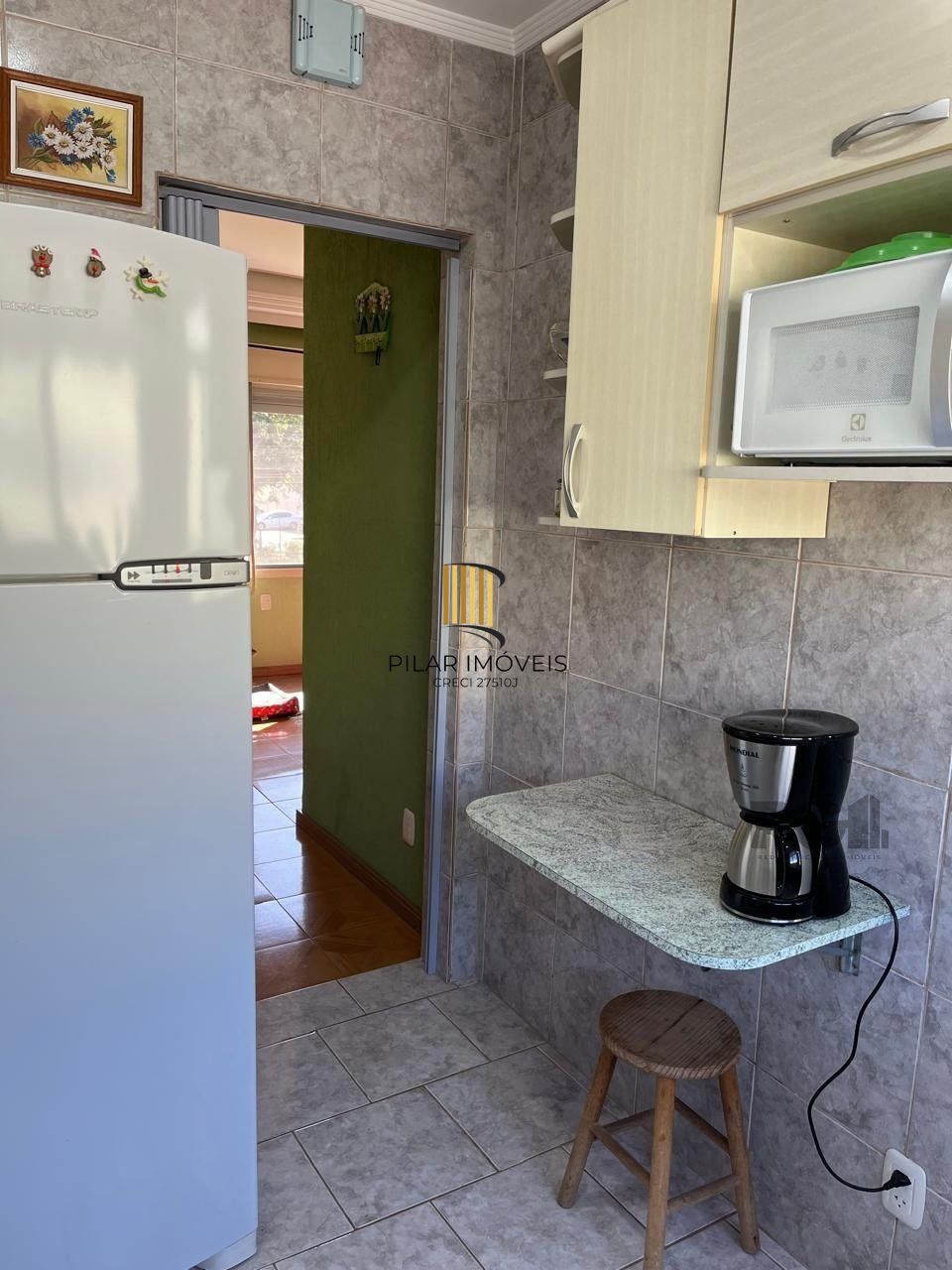 Apartamento com 2 quartos, vaga de garagem, lavabo, no bairro Cristal, Porto Alegre/RS