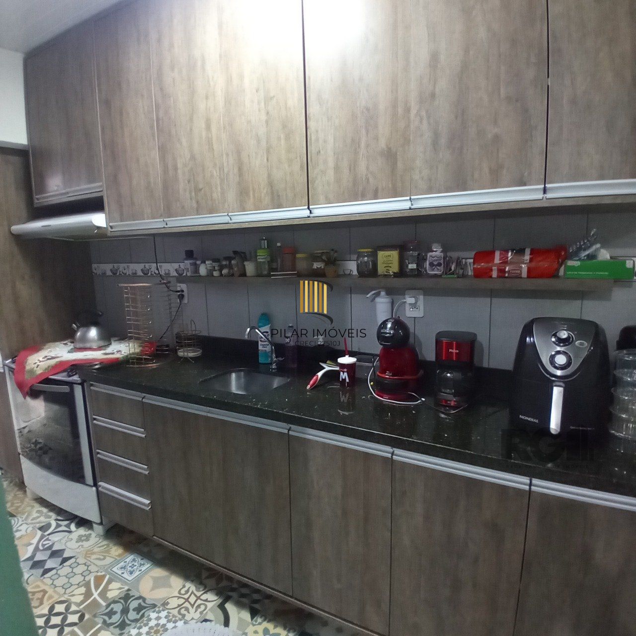 Casa para Venda - 97,95m², 4 dormitórios, 1 vagas - Hípica, Porto Alegre