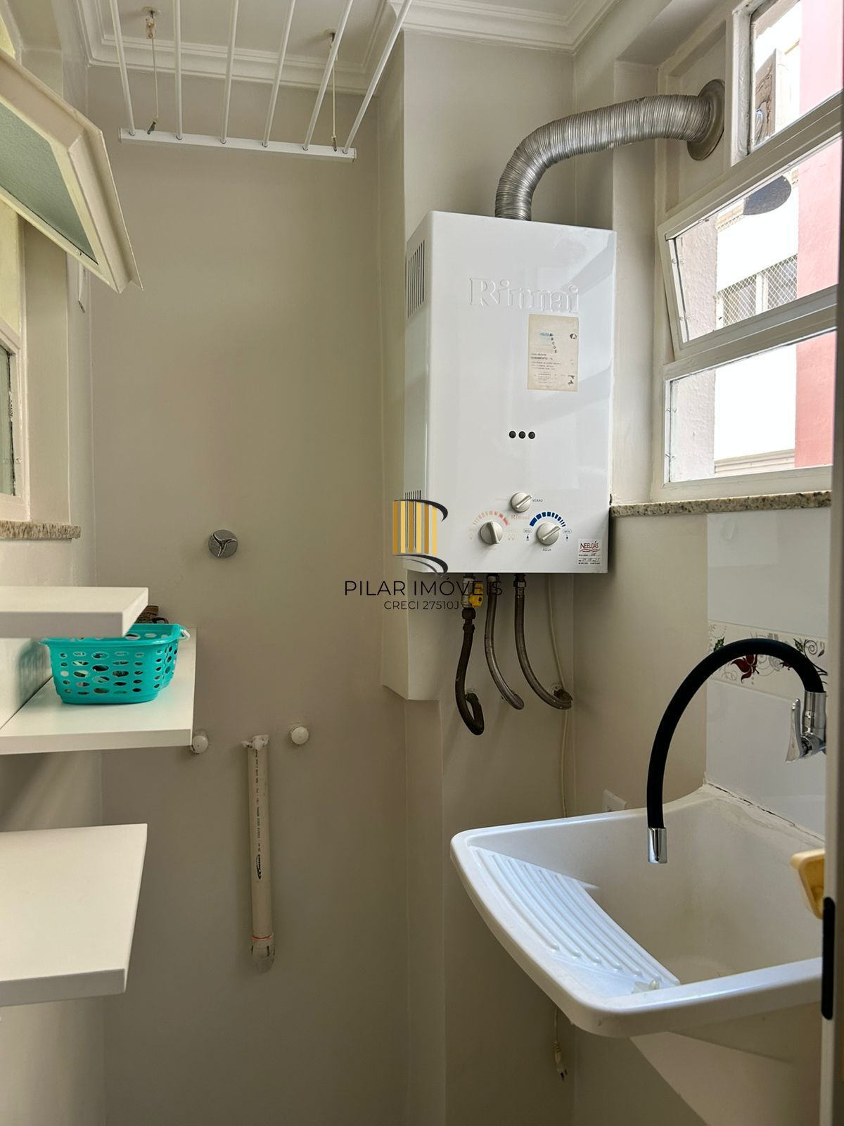 Apartamento 1 dormitório no bairro Santo Antônio Porto Alegre-RS