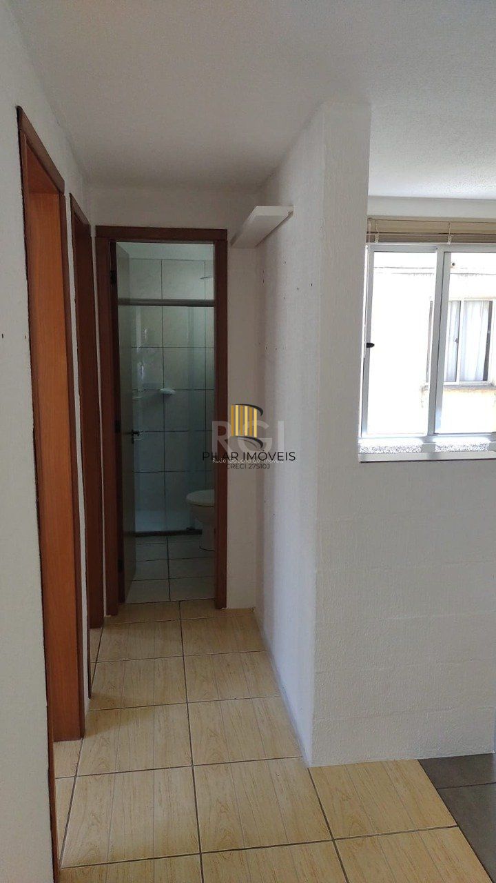 Apartamento com 2 quartos, com 1 vaga, no bairro Vila Nova, Porto Alegre/RS