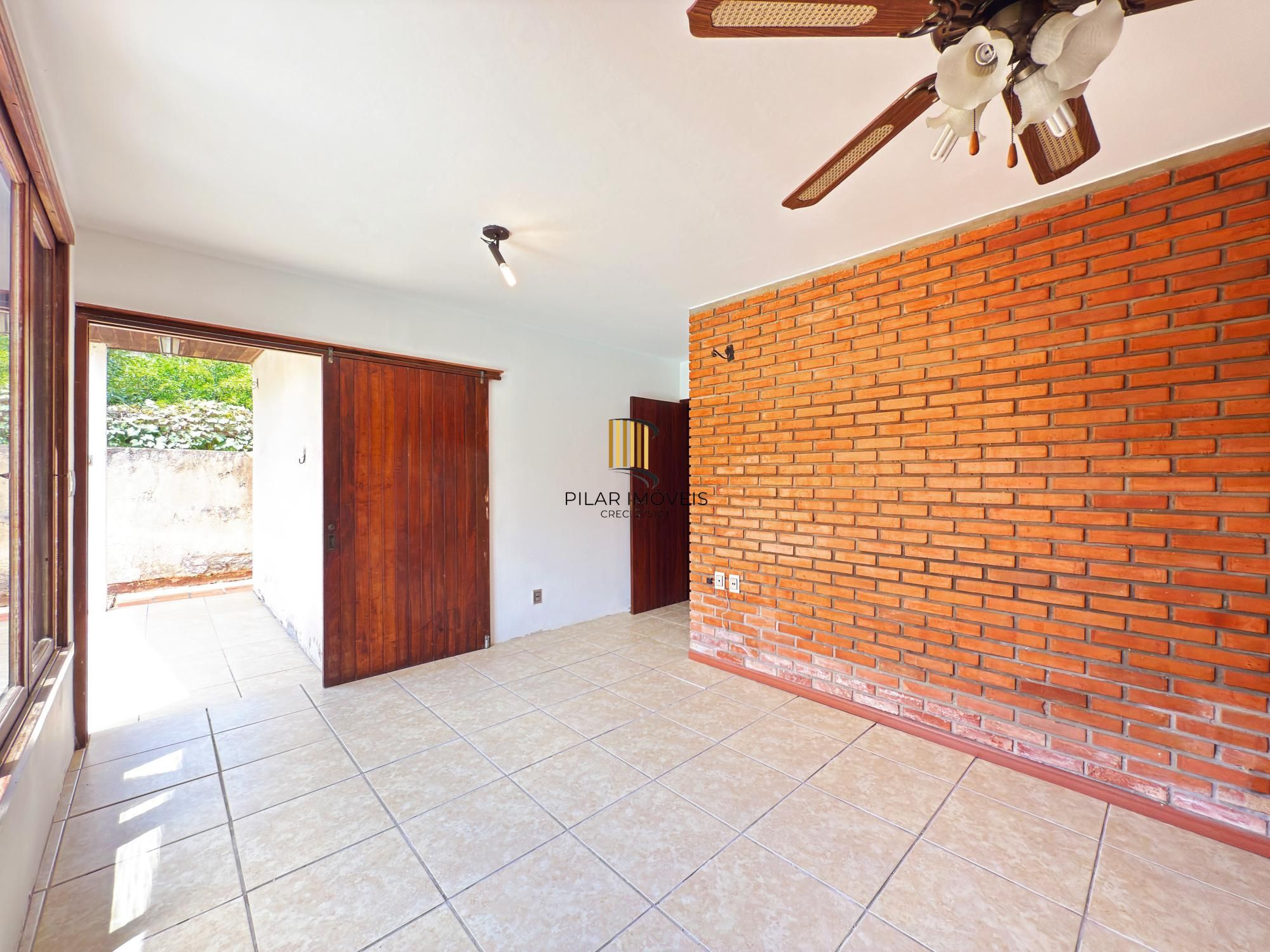 Casa Residencial de 3 Quartos e 1 Suíte no Jardim Isabel Poa/RS