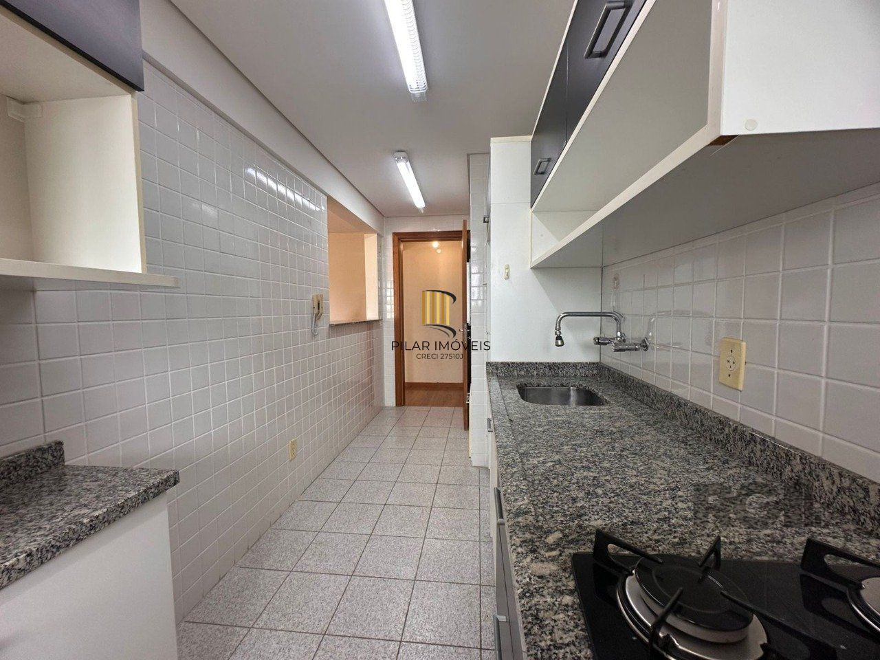 Apartamento a venda no bairro tristeza 2 dormitórios e vaga de garagem