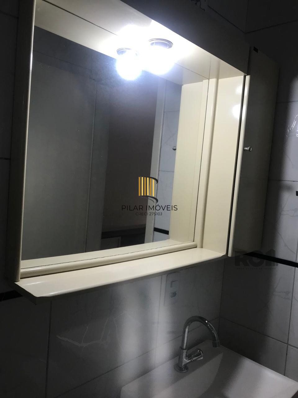 Casa de Condomínio 2 dormitórios no bairro Vila Nova