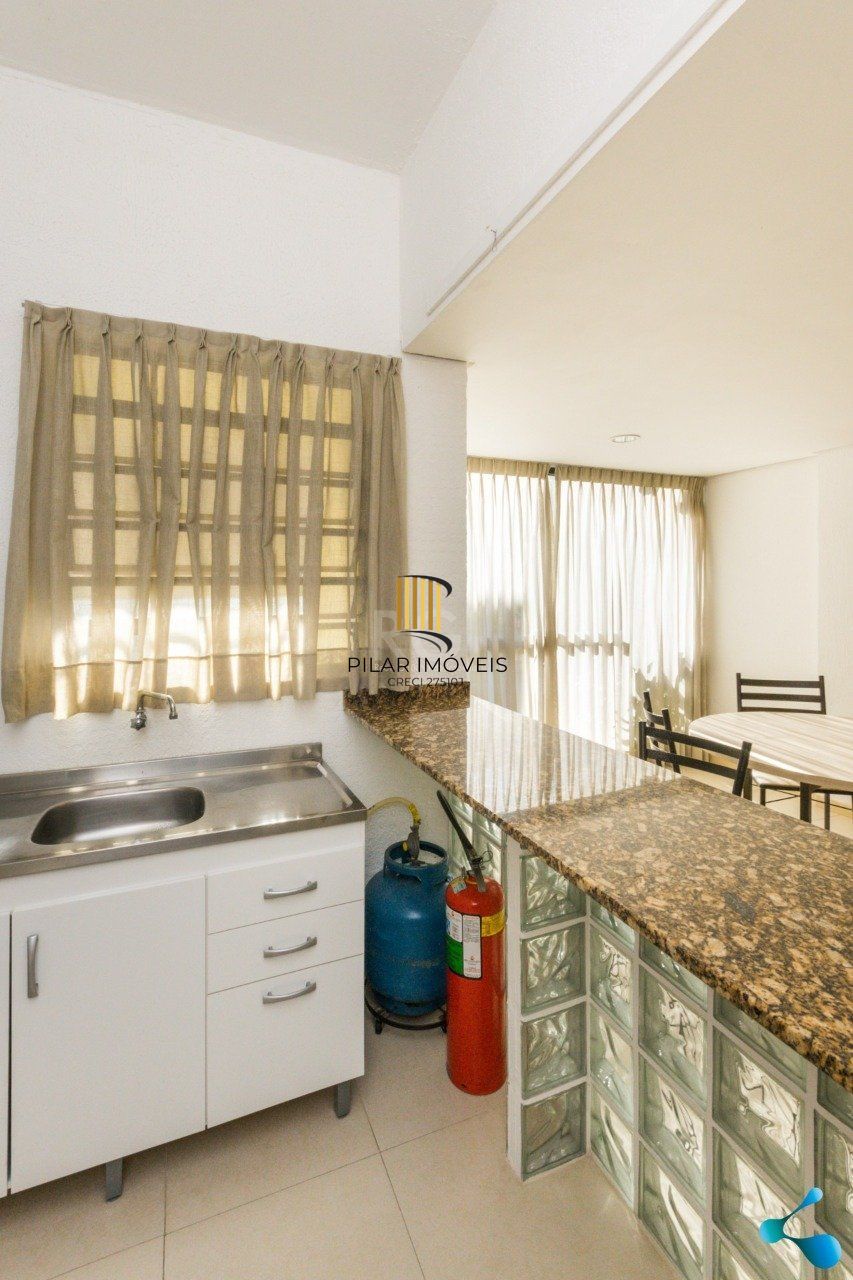 Apartamento 02 dormitórios No Bairro Tristeza em Porto Alegre/RS