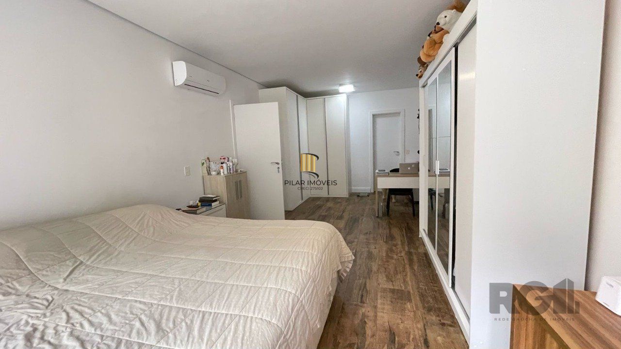 Casa Condominio 3 Dormitório(s) Bairro Pedra Redonda
