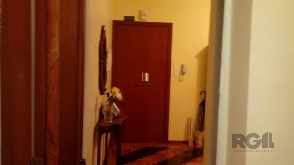 Apartamento de 01 dormitórios no Bairro Menino Deus