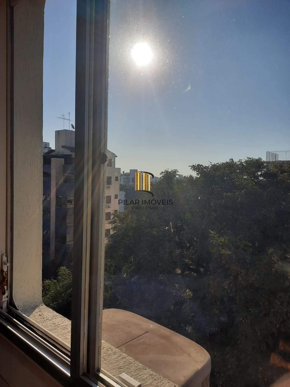 Apartamento de 1 dormitório e 1 vaga de garagem sem elevador !