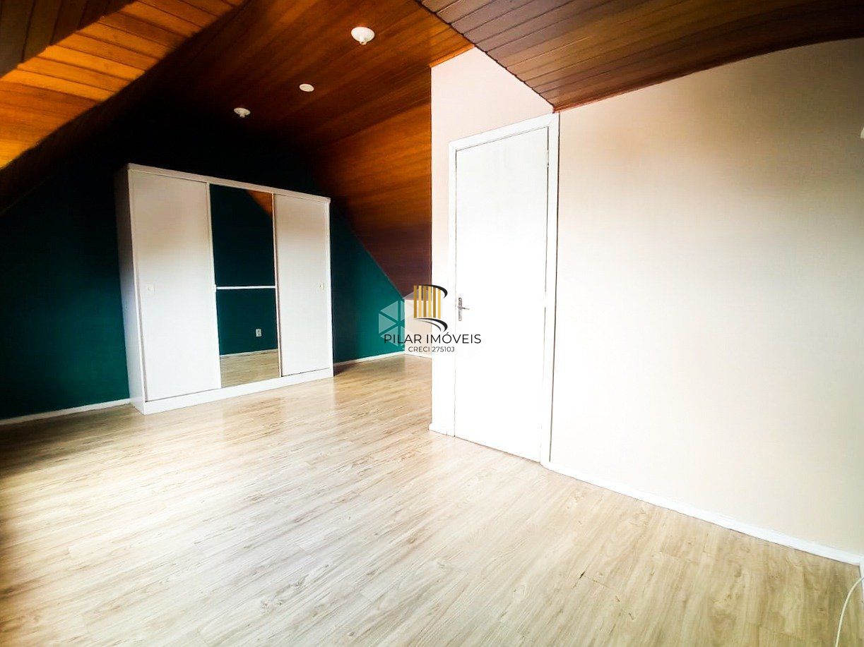 Casa em condomínio, 2 quartos, 1 vaga, bairro, 104m² Camaquã Porto Alegre