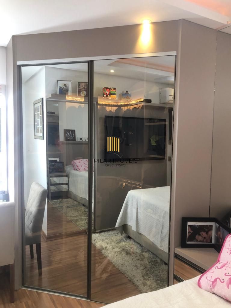 Apartamento com 03 quartos e 01 vaga  Bairro Camaquã