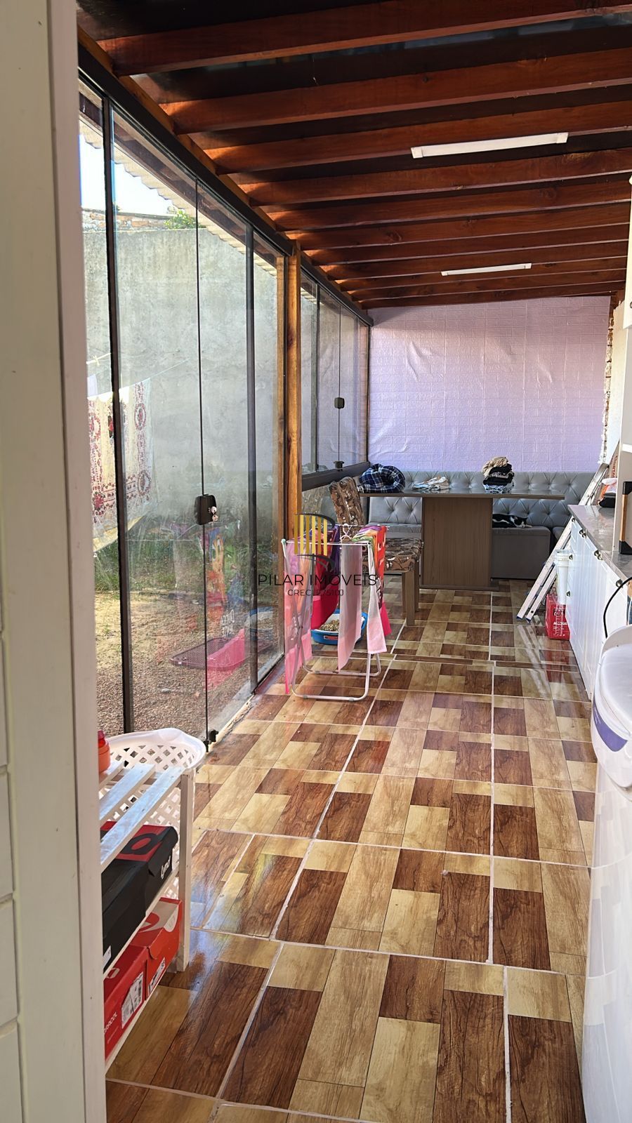 Casa com 03 quartos no Bairro Hípica