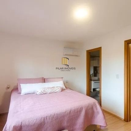 Casa em condominio com 2 vagas