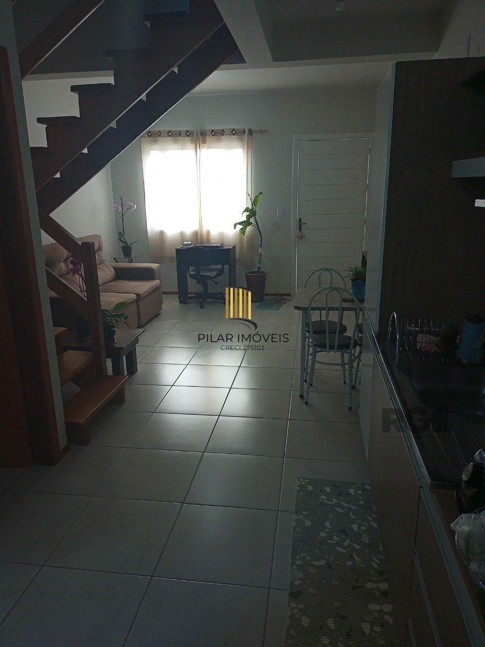 CASA EM CONDOMINIO, 2 DORMITÓRIOS, 1 VAGA, RESTINGA, PORTO ALEGRE-RS