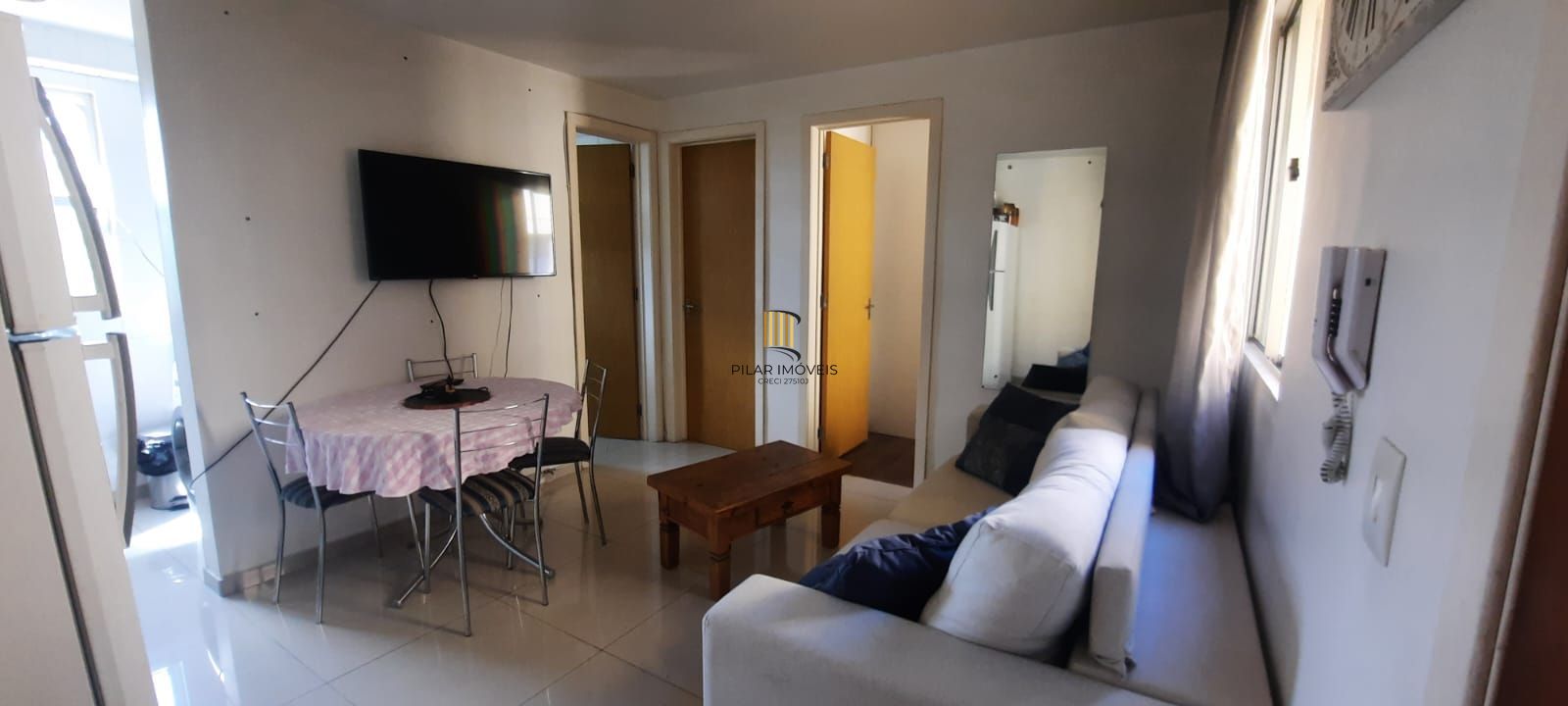 Apartamento2 dormitorios semi mobiliado no bairro Partenom