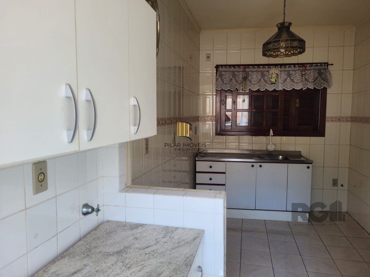 Casa para Venda - 181.5m², 4 dormitórios, 2 vagas - Partenon