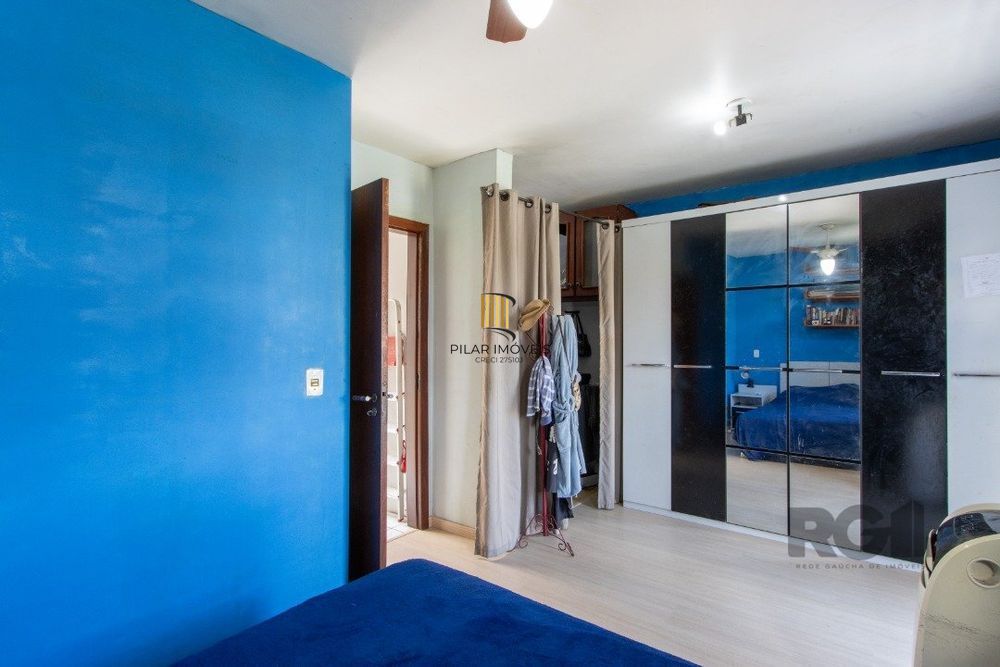 Casa 3 dormitórios no bairro Serraria