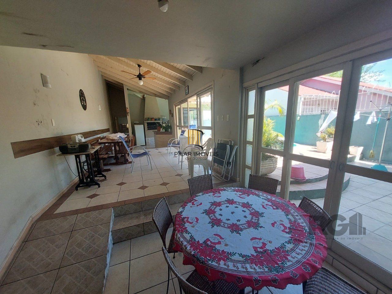 CASA 4 QUARTOS - DEPENDÊNCIA - PISICINA - ÁREA GOUMERT - IPANEMA - PORTO ALEGRE - RS