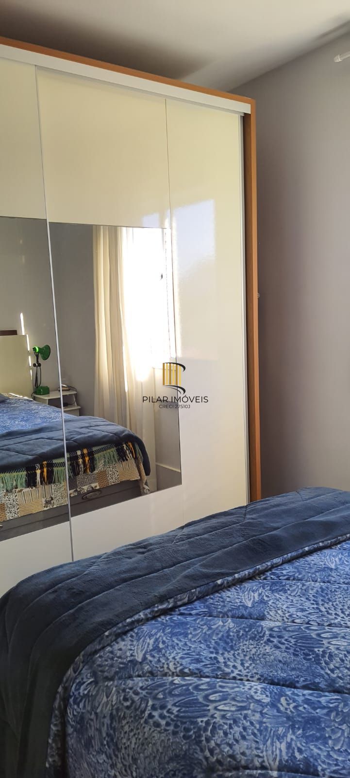 Apartamento com 03 dormitórios (01 suíte), 01 vaga no bairro Morro Santana