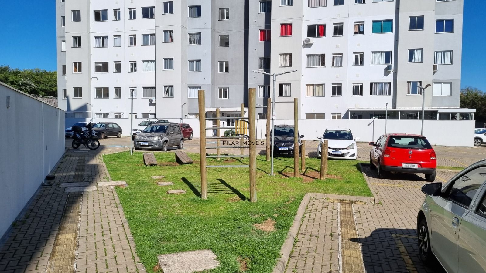 Apartamento com 02 quartos no Bairro Alto Petrópolis e 01 vaga