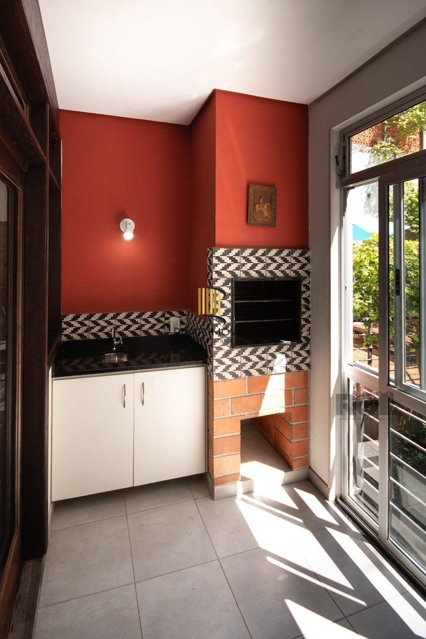 Casa 3 Dormitório(s) Bairro Centro Histórico
