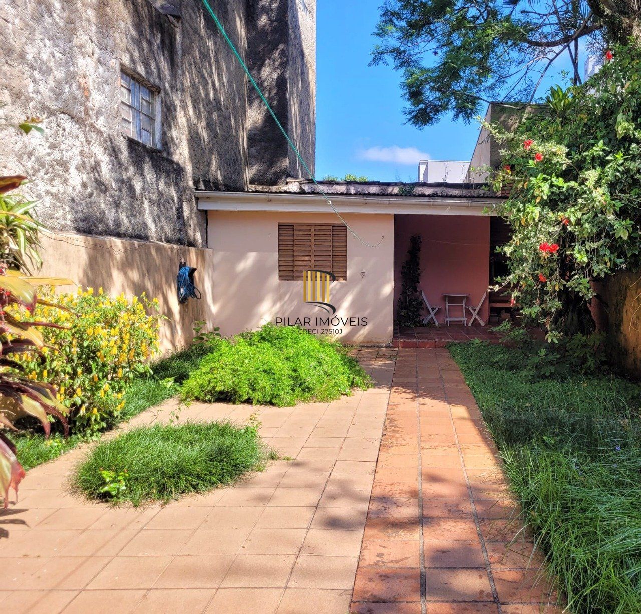 Casa para Venda - 181.5m², 4 dormitórios, 2 vagas - Partenon