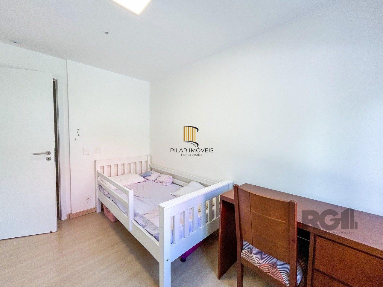 Casa para Venda,3 dormitórios,sendo 1 suite,2 vagas -Vila Nova, Porto Alegre, RS