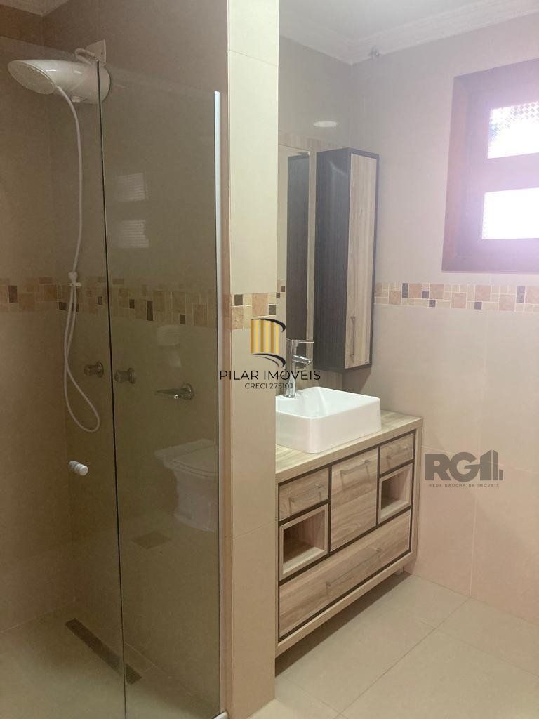 Apartamento de 3 dormitórios no bairro Ponta Porã em Cachoeirinha