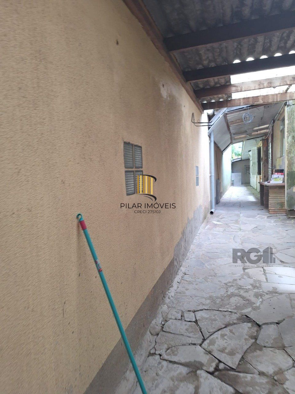 Casa 5 dormitórios no bairro Petrópolis
