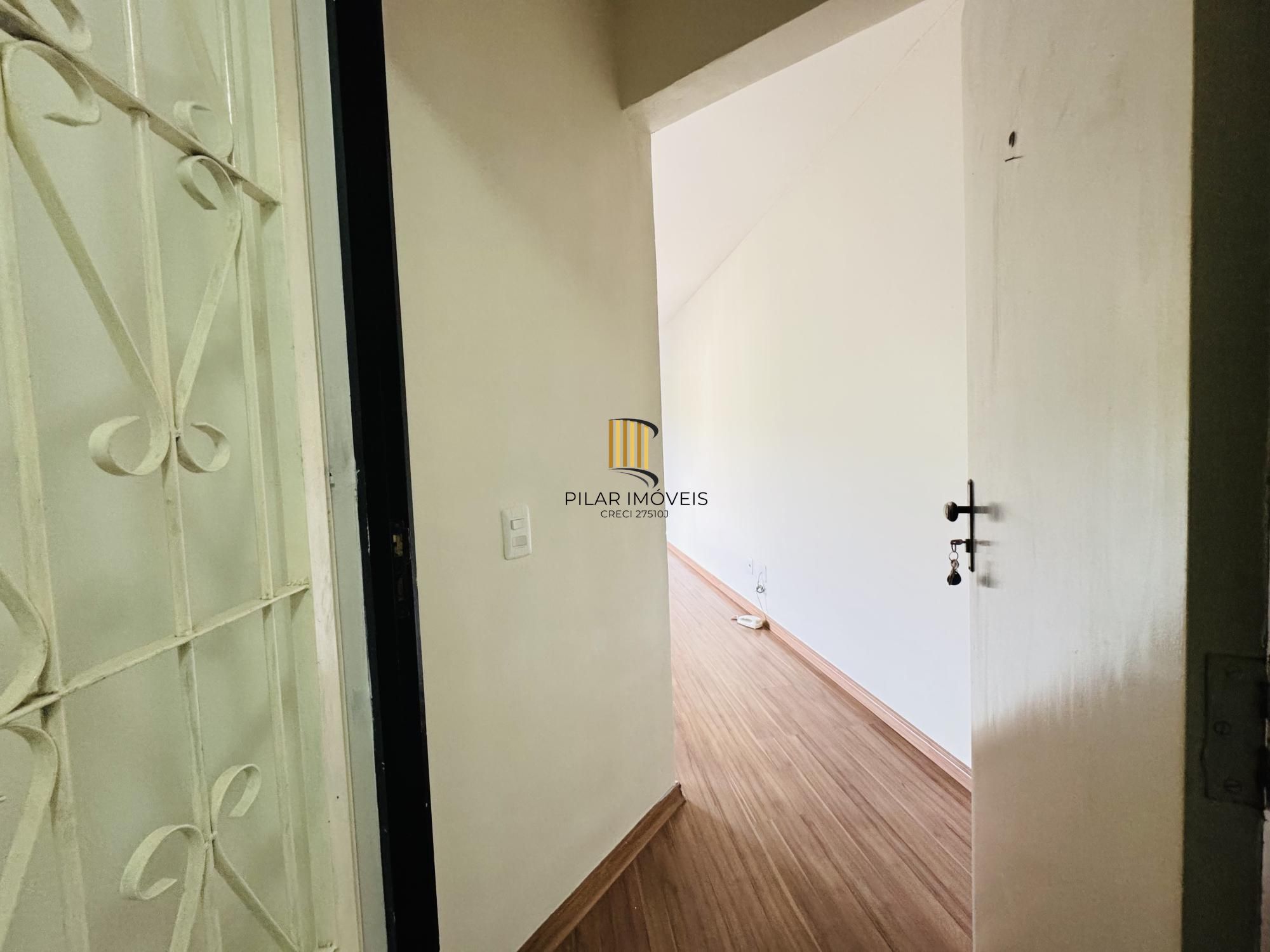 Apartamento com 2 dormitórios, 59m2, localizado no 5º andar, no Bairro Nonoai - Pilar Imóveis