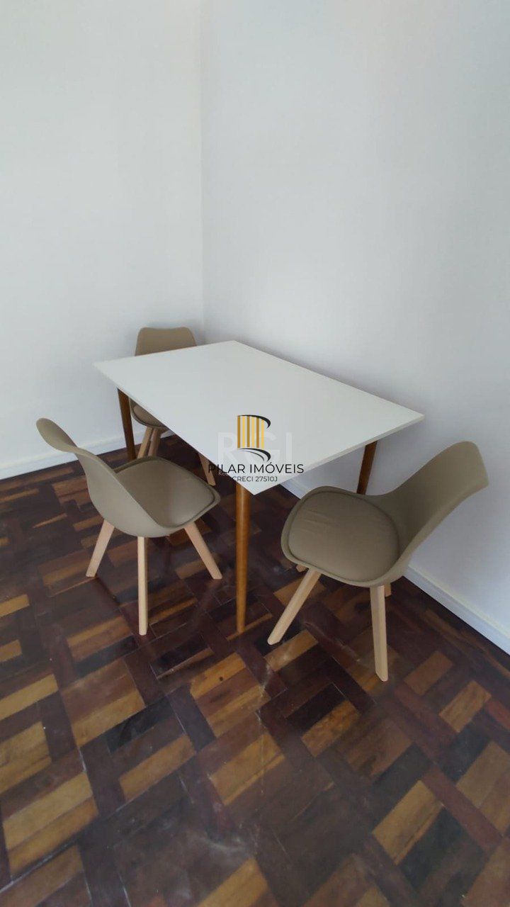 Apartamento de 2 dormitórios no bairro São Geraldo